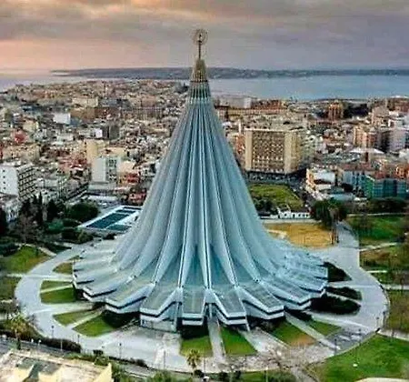 بيت ضيافة Ama Casa Siracusa 4*